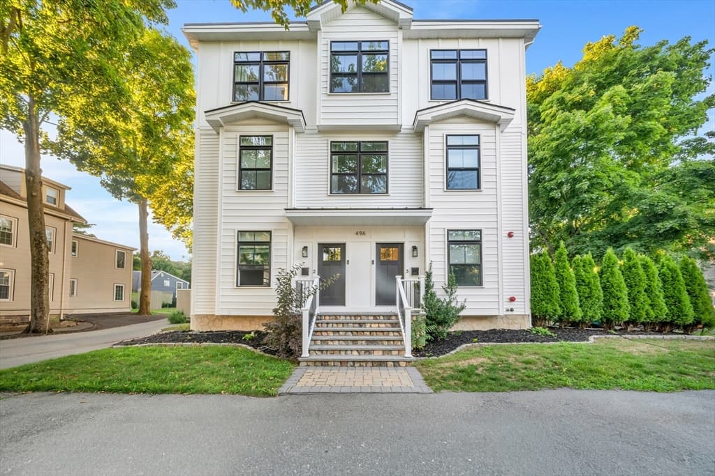 49A Chestnut St # 3, Wakefield MA 01880