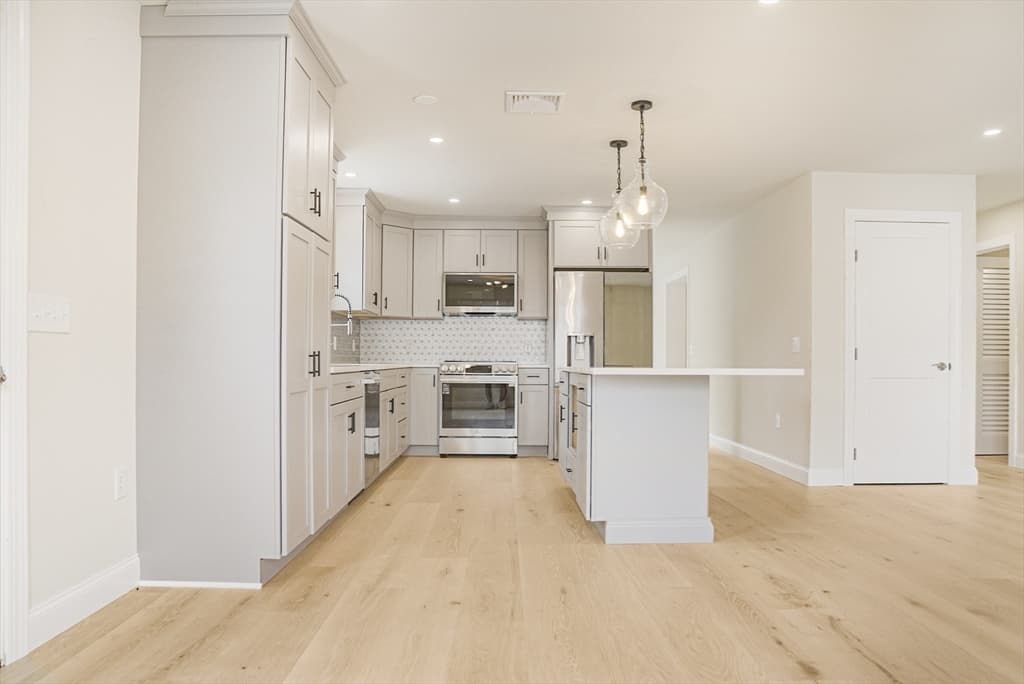 36 Floyd Street, Revere MA 02151 photo 13