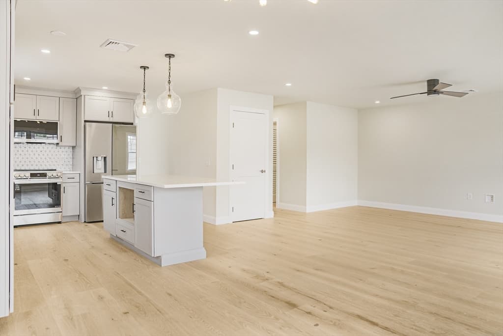 36 Floyd Street, Revere MA 02151 photo 12