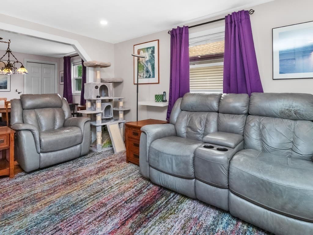 Single Family Residence at 39 Smart Street, Waltham MA 02451, Waltham, photo 11 of 34