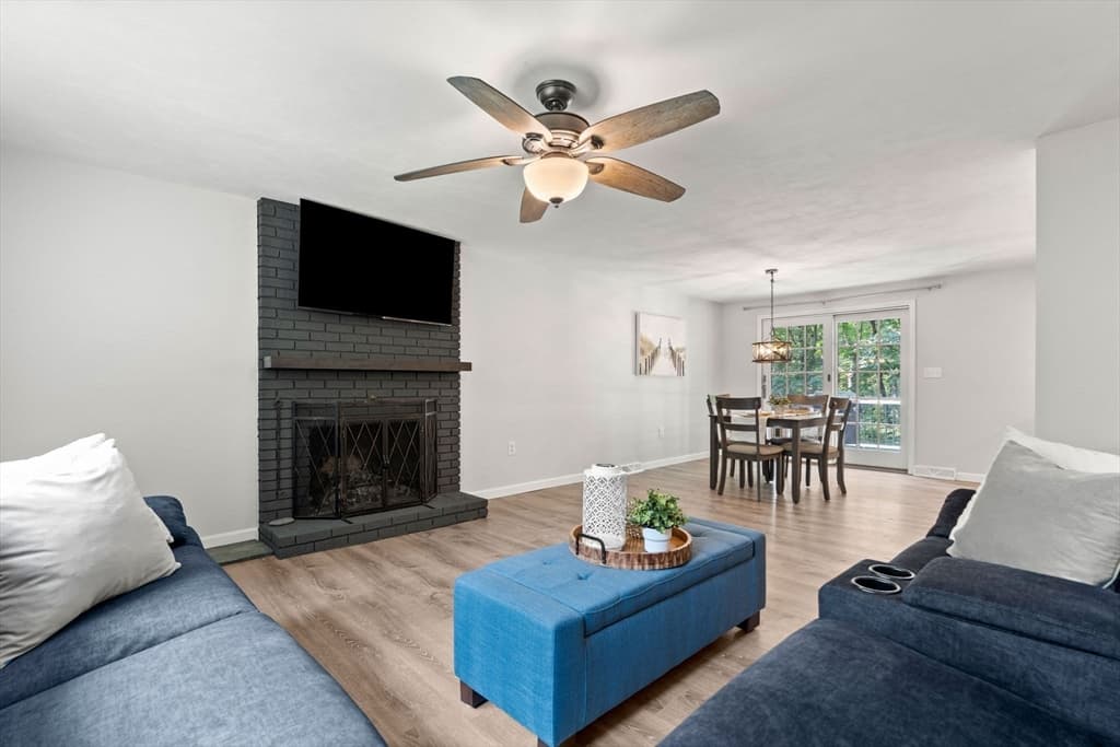 11 Groton Rd, Tyngsborough MA 01879 photo 10