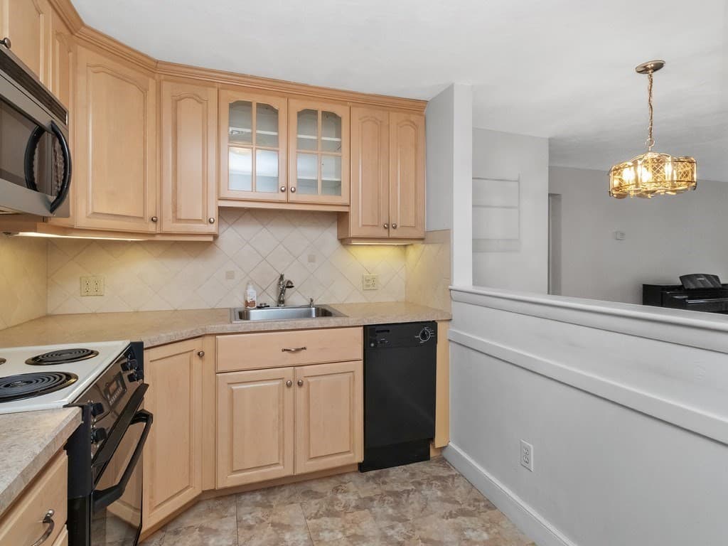 40 Whitman Road # 2, Waltham MA 02453 photo 7