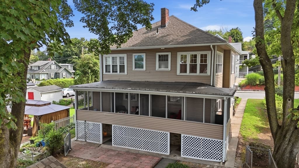 34 Daniels St # 34, Lowell MA 01852 photo 3