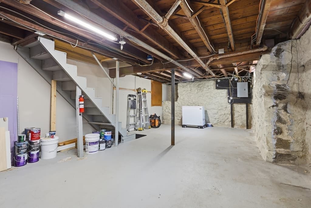 34 Daniels St # 34, Lowell MA 01852 photo 30