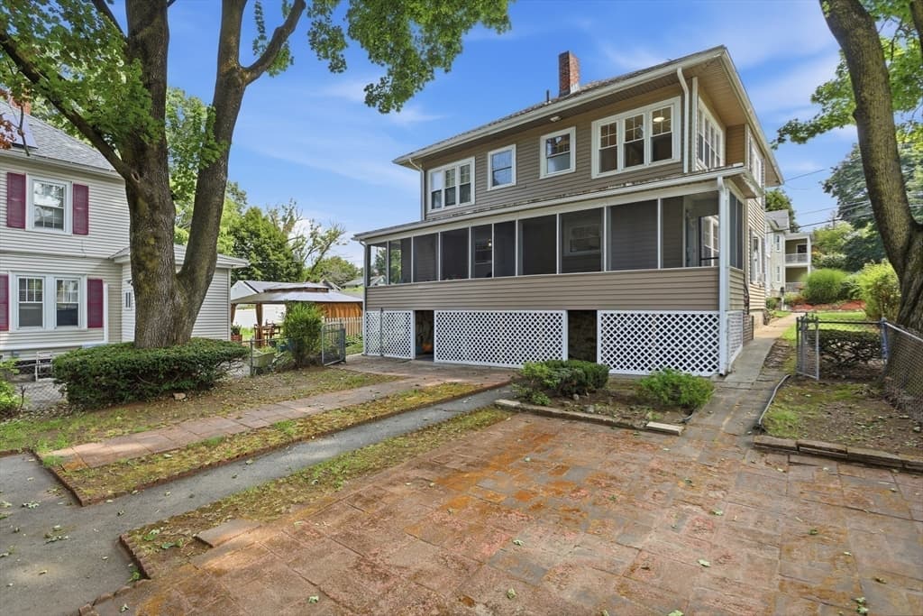 34 Daniels St # 34, Lowell MA 01852 photo 35