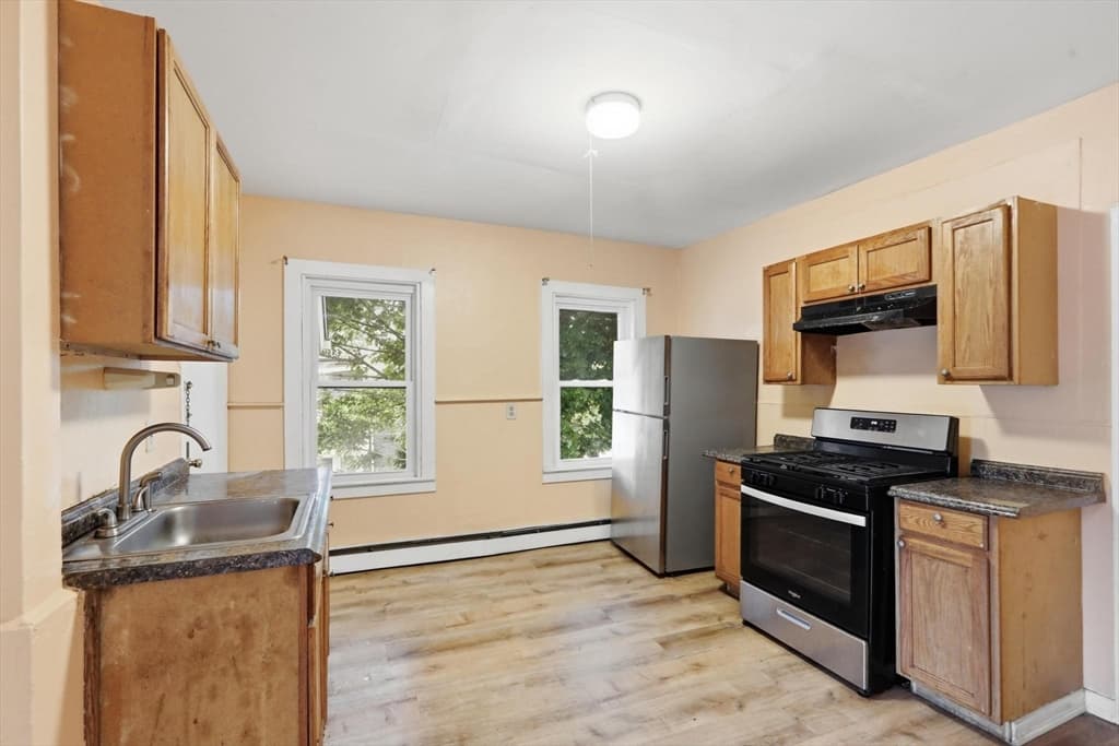 10 Brook St, Brockton MA 02301 photo 19