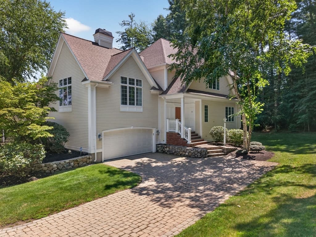 32 Bobby Jones Dr # 32, Andover MA 01810