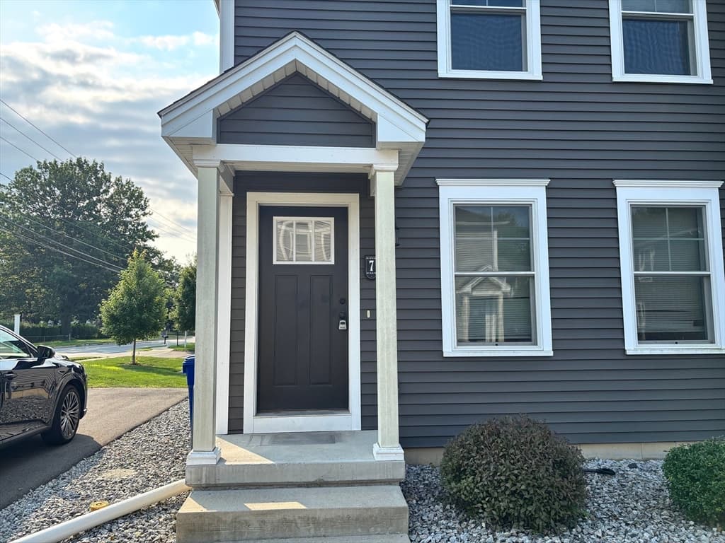 111 Union Street # 7, Westfield MA 01085 photo 2