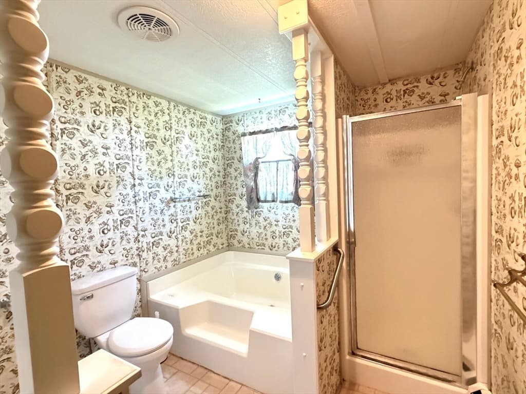 4 Fair Lane, Westfield MA 01085 photo 19