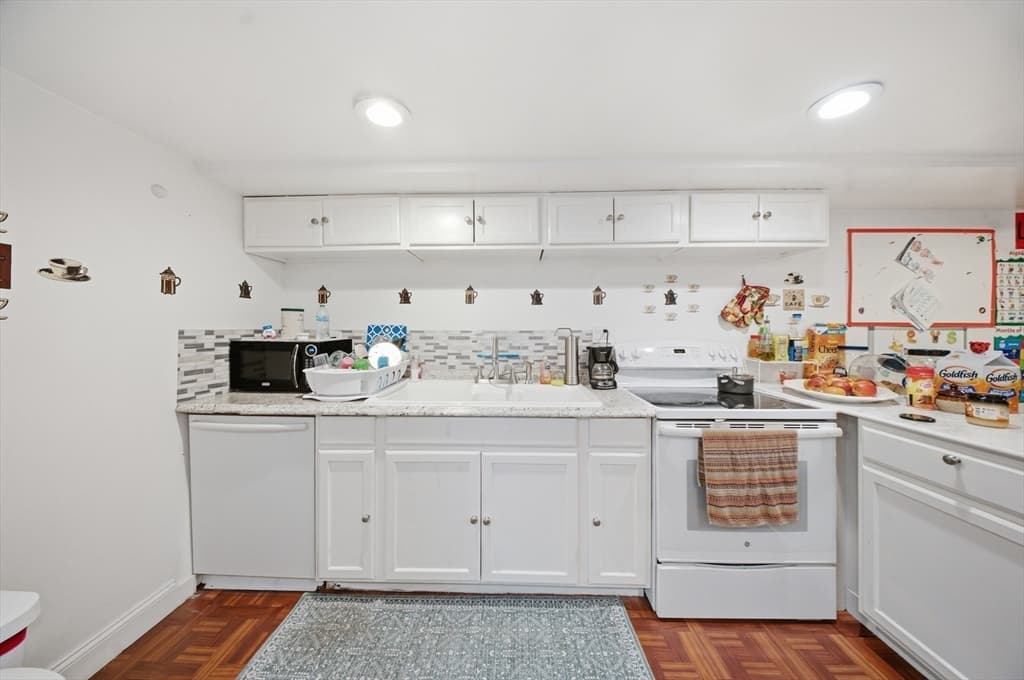 330 Lake St, Shrewsbury MA 01545 photo 19