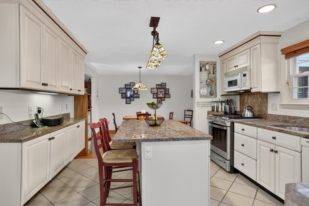 166 Waverly Avenue, Melrose MA 02176 photo 12
