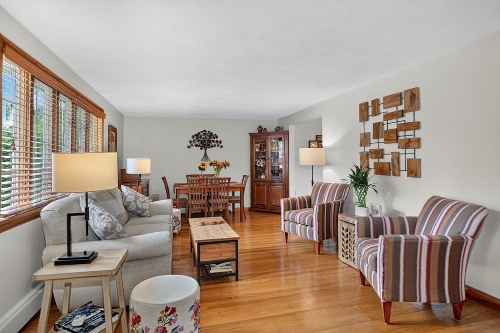 166 Waverly Avenue, Melrose MA 02176 photo 4