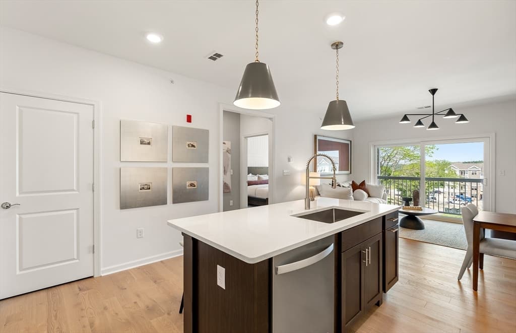 Condominium at 5 Peters Farm Way # 404, Westborough MA 01581, Westborough, photo 6 of 36