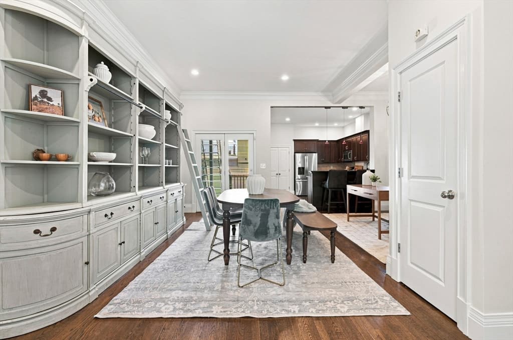16 Thomas Park # 1, Boston MA 02127 photo 6