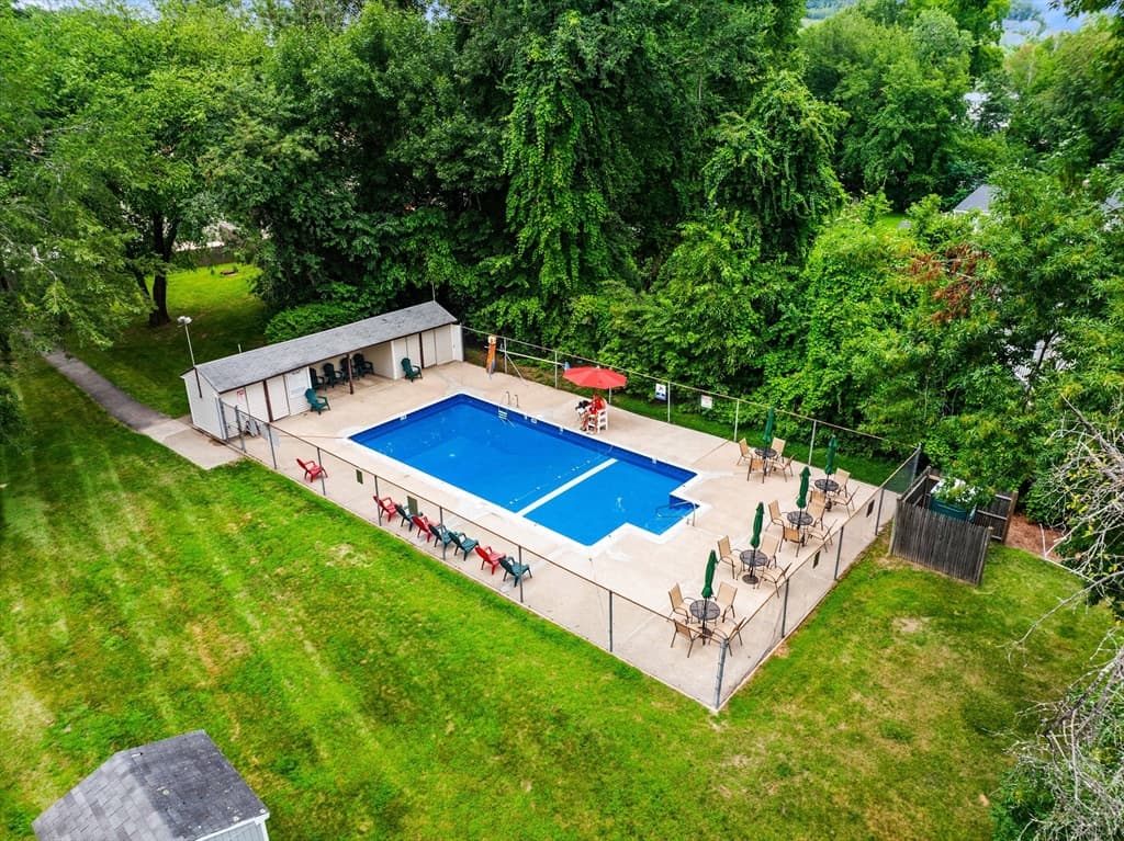 19 Orchard Ave # B, Haverhill MA 01830 photo 38