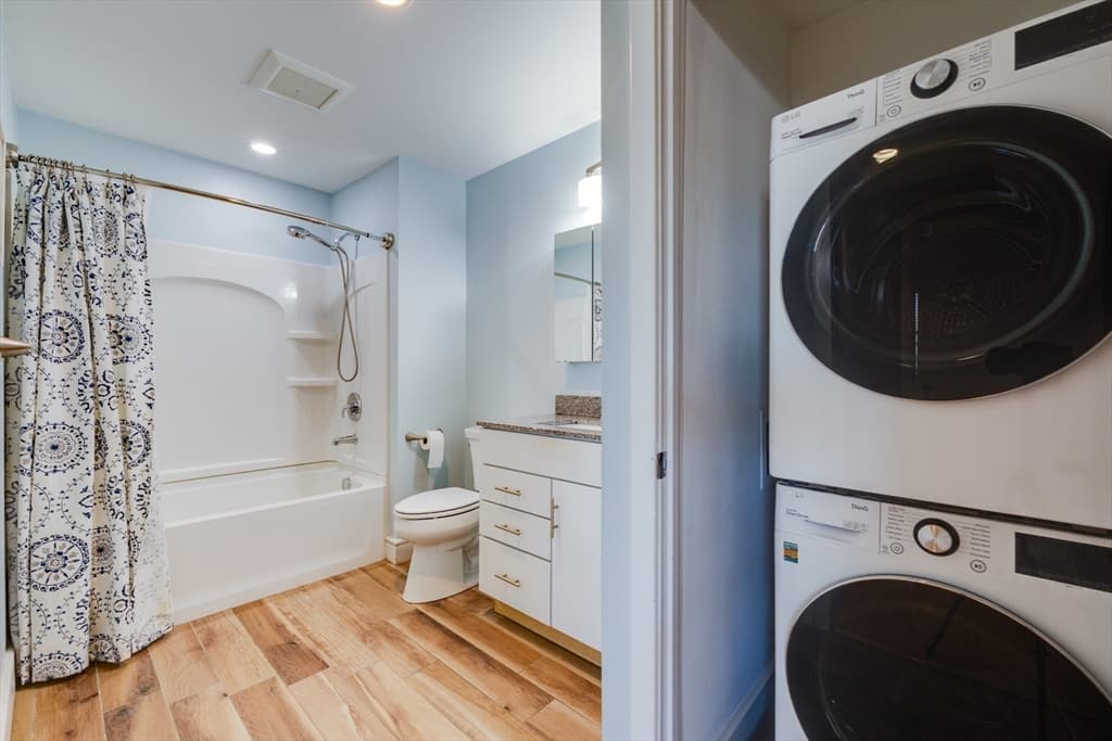 770 Washington Ave # 202, Revere MA 02151 photo 18