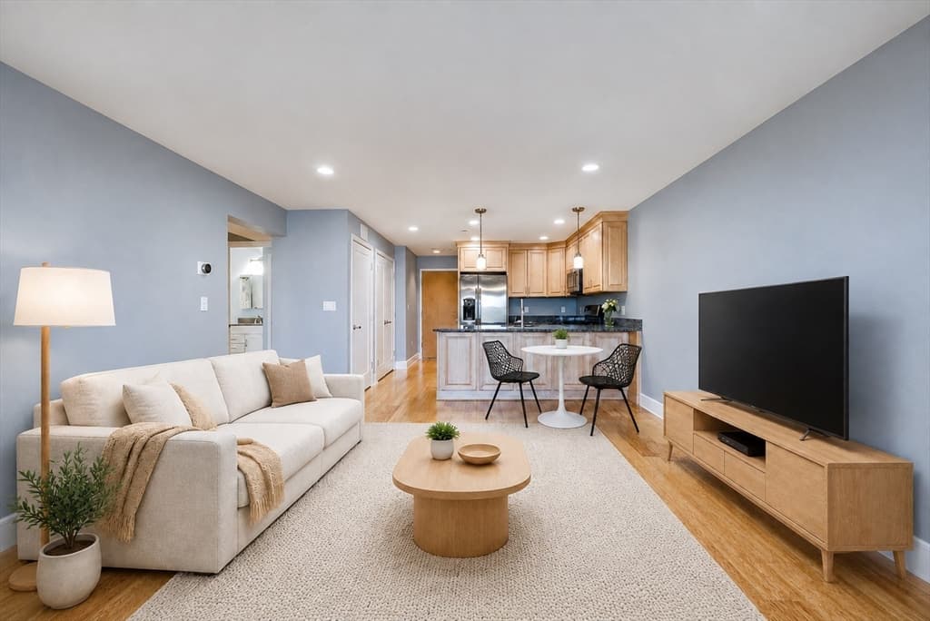 770 Washington Ave # 202, Revere MA 02151 photo 4