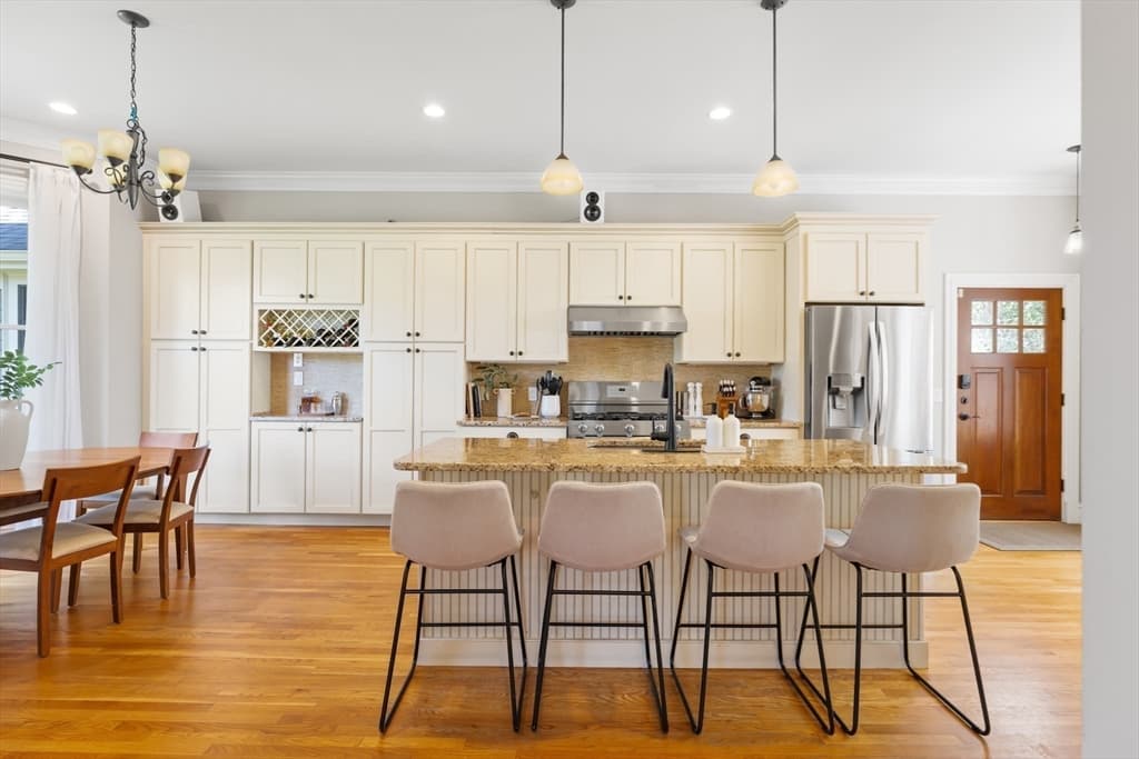 160 Walnut St # A, Newton MA 02460 photo 5