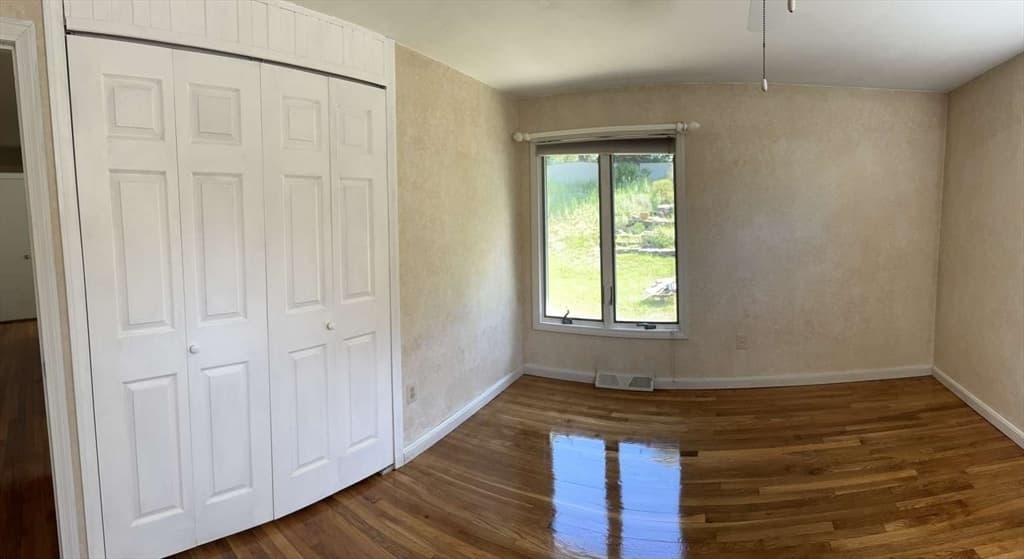 15 Wenonah Dr, Ludlow MA 01056 photo 6