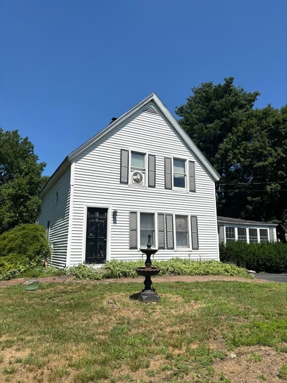 431 Berlin Rd, Marlborough MA 01752
