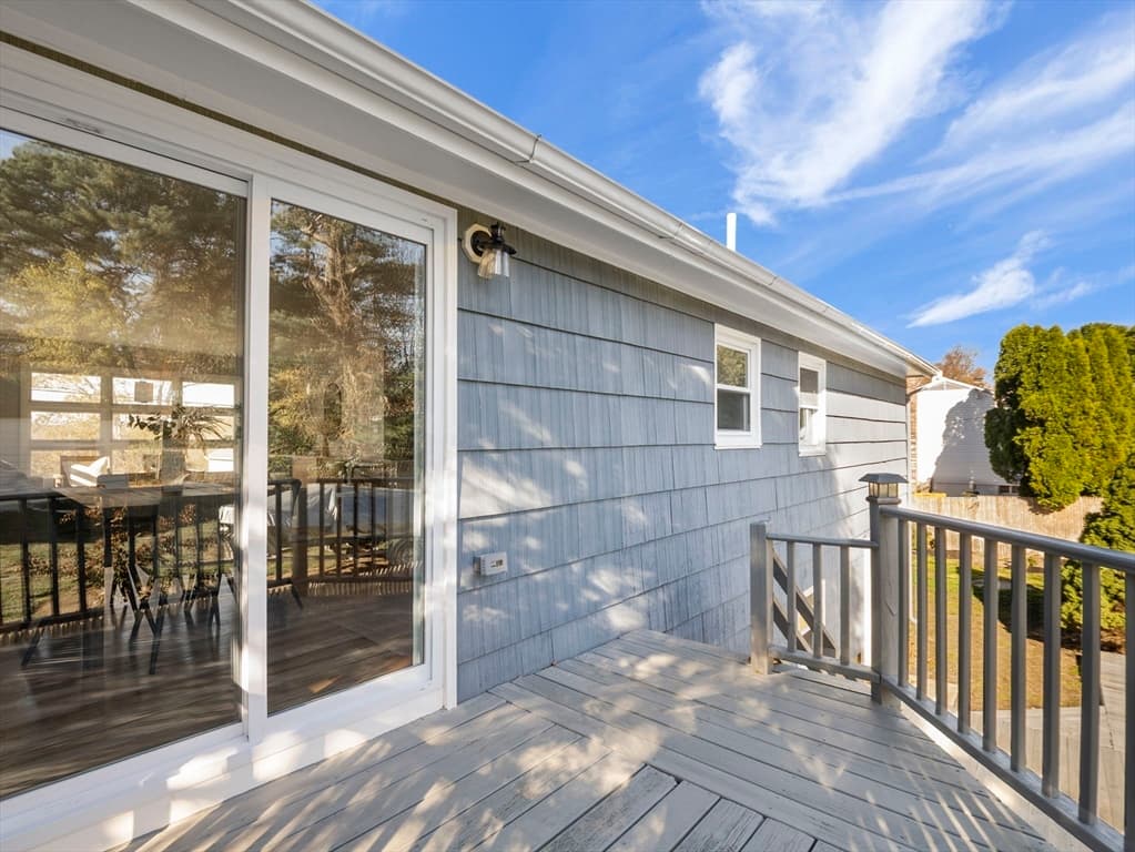 27 Hodgkins Rd, Rockport MA 01966 photo 10