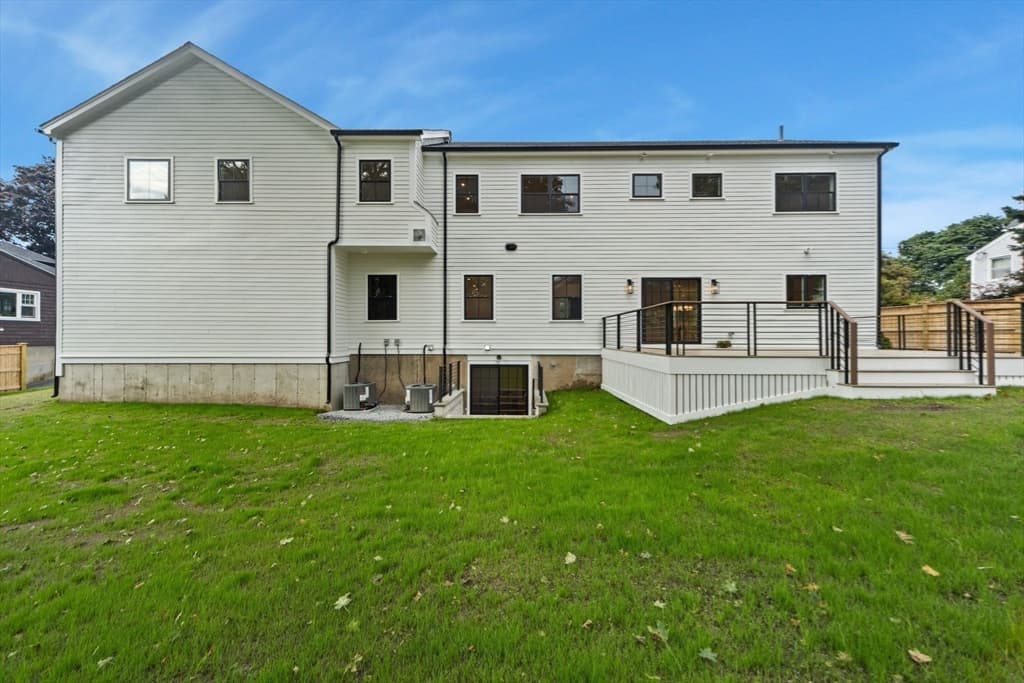 Single Family Residence at 35 Fairview Ave, Lynnfield MA 01940, Lynnfield, photo 36 of 41