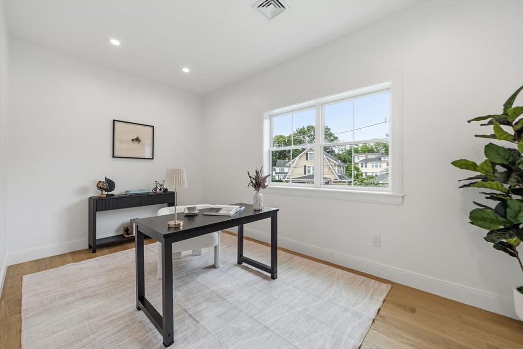Single Family Residence at 35 Fairview Ave, Lynnfield MA 01940, Lynnfield, photo 18 of 41