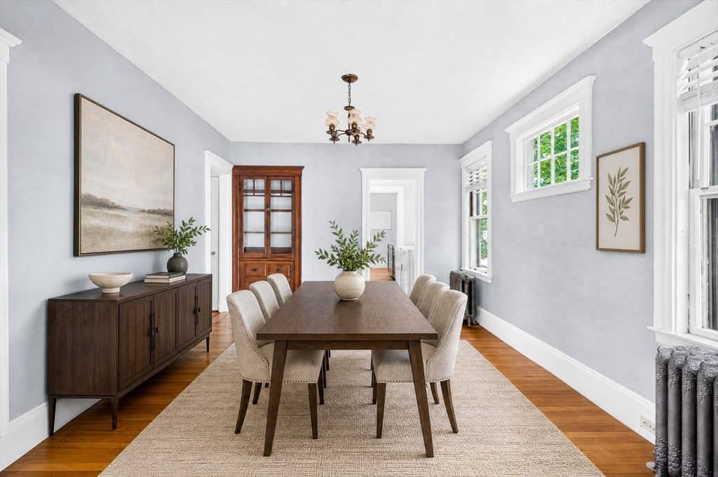 103-105 Colbourne Crescent, Brookline MA 02445 photo 6
