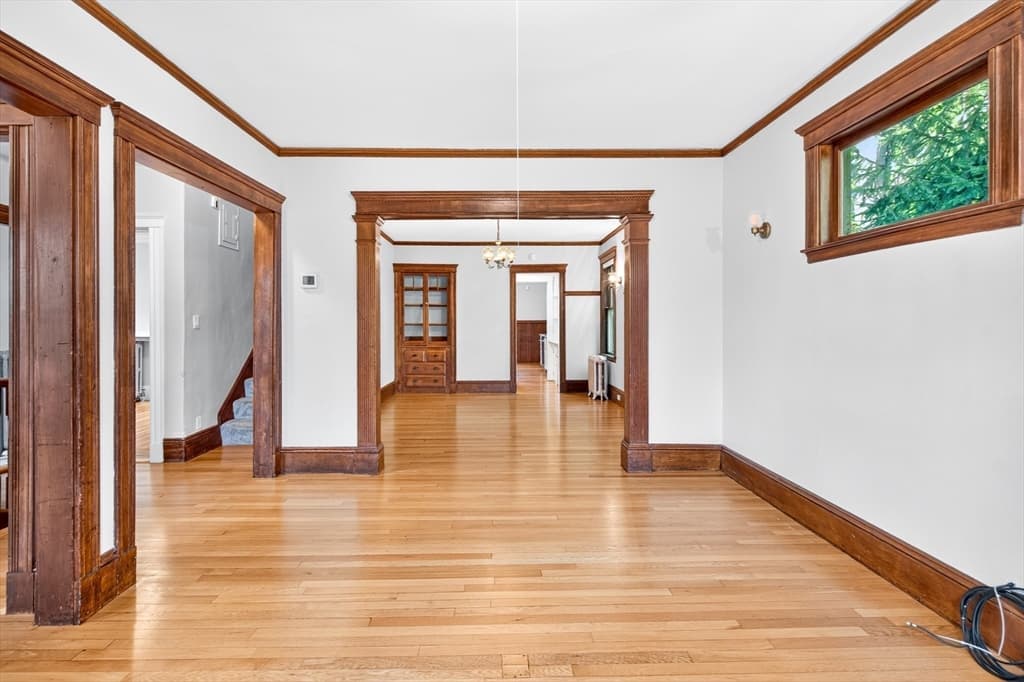 103-105 Colbourne Crescent, Brookline MA 02445 photo 18