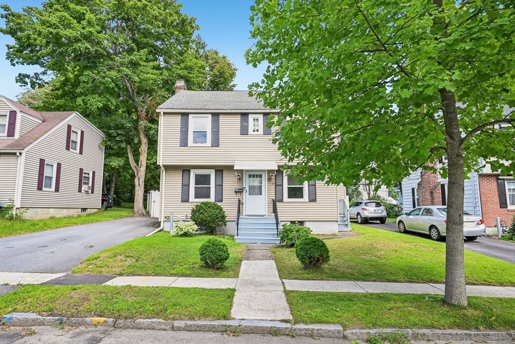 19 Walworth Street, Worcester MA 01602 photo 2