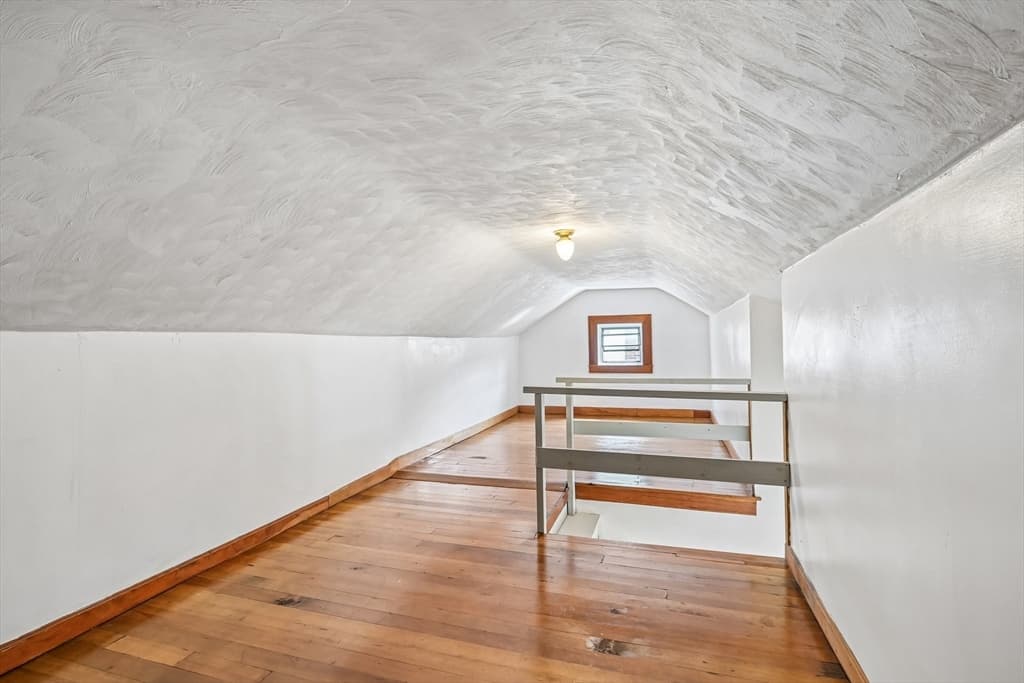 19 Walworth Street, Worcester MA 01602 photo 28