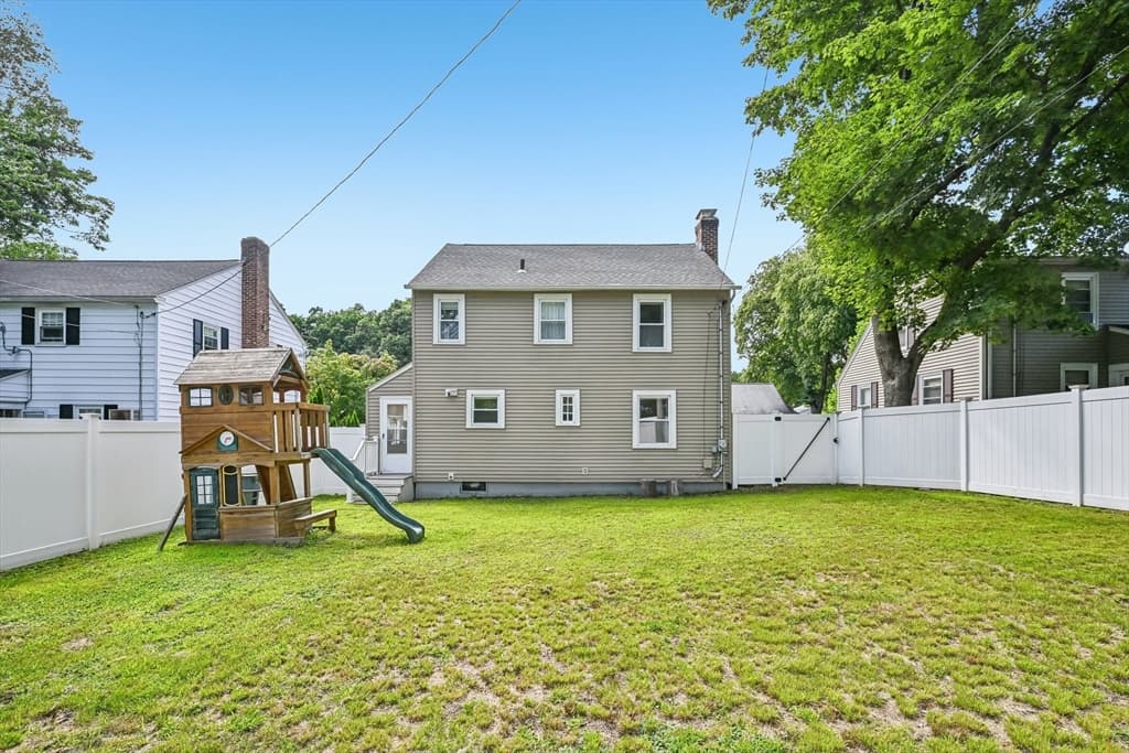 19 Walworth Street, Worcester MA 01602 photo 37