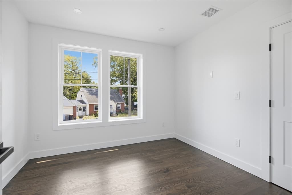 61 Mcalee Ave, Framingham MA 01702 photo 14