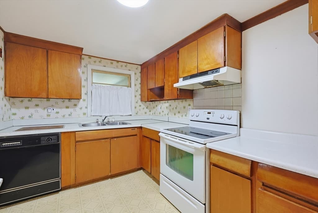 214 School Street, Acton MA 01720 photo 12