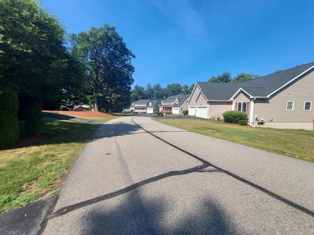 Condominium at 17 Oakes Cir # 17, Millbury MA 01527, Millbury, photo 34 of 34