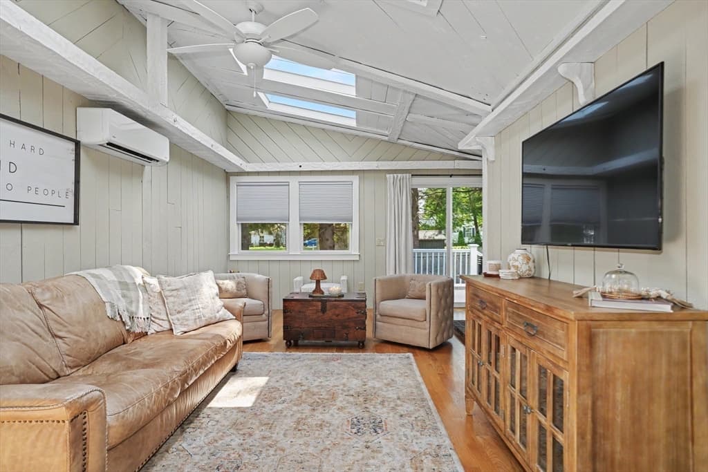 1 Charlesgate Road, Hopedale MA 01747 photo 14