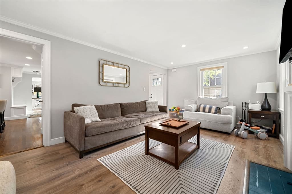 53 Sargent Rd, Swampscott MA 01907 photo 13