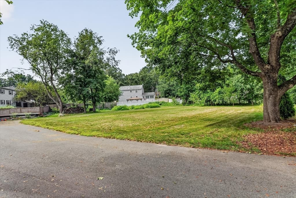 28 Twombley Ave, Billerica MA 01862 photo 32