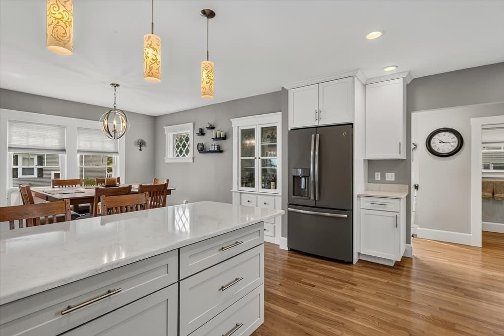 28 Twombley Ave, Billerica MA 01862 photo 5
