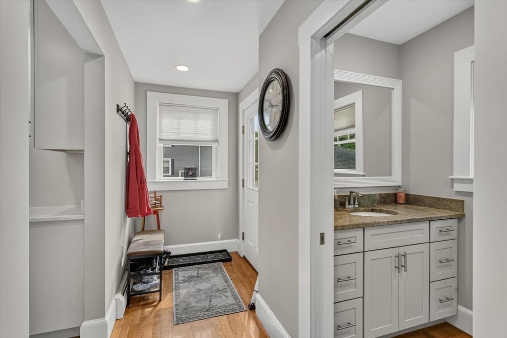 28 Twombley Ave, Billerica MA 01862 photo 14