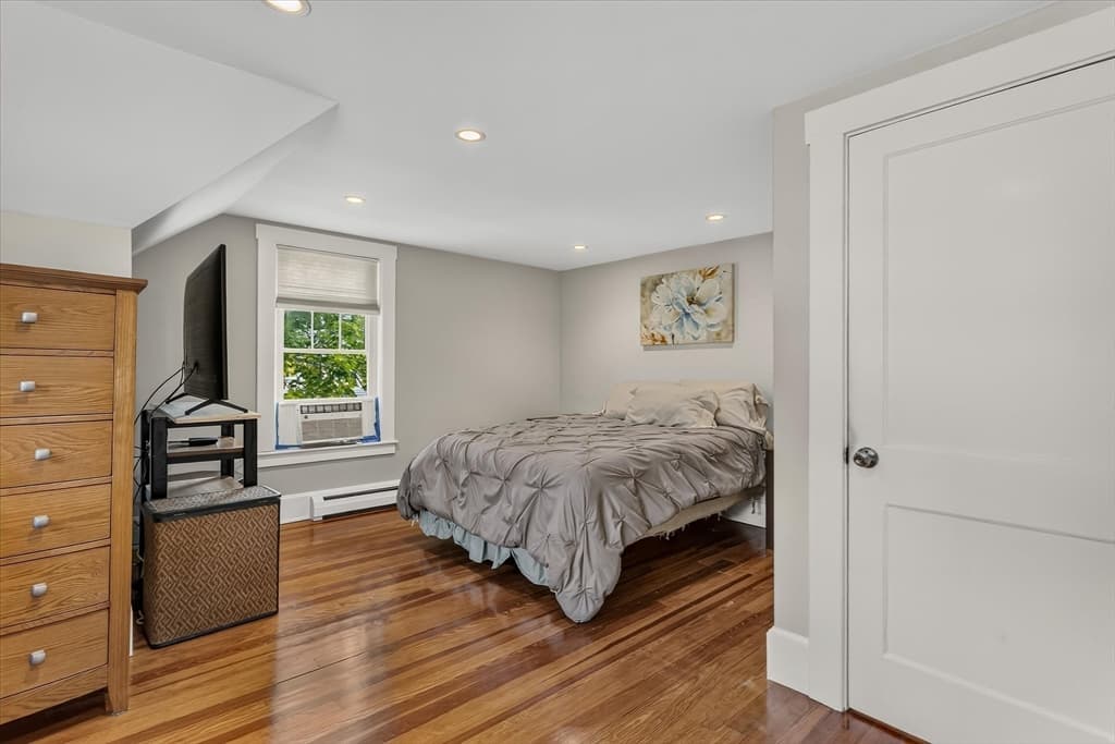 28 Twombley Ave, Billerica MA 01862 photo 18