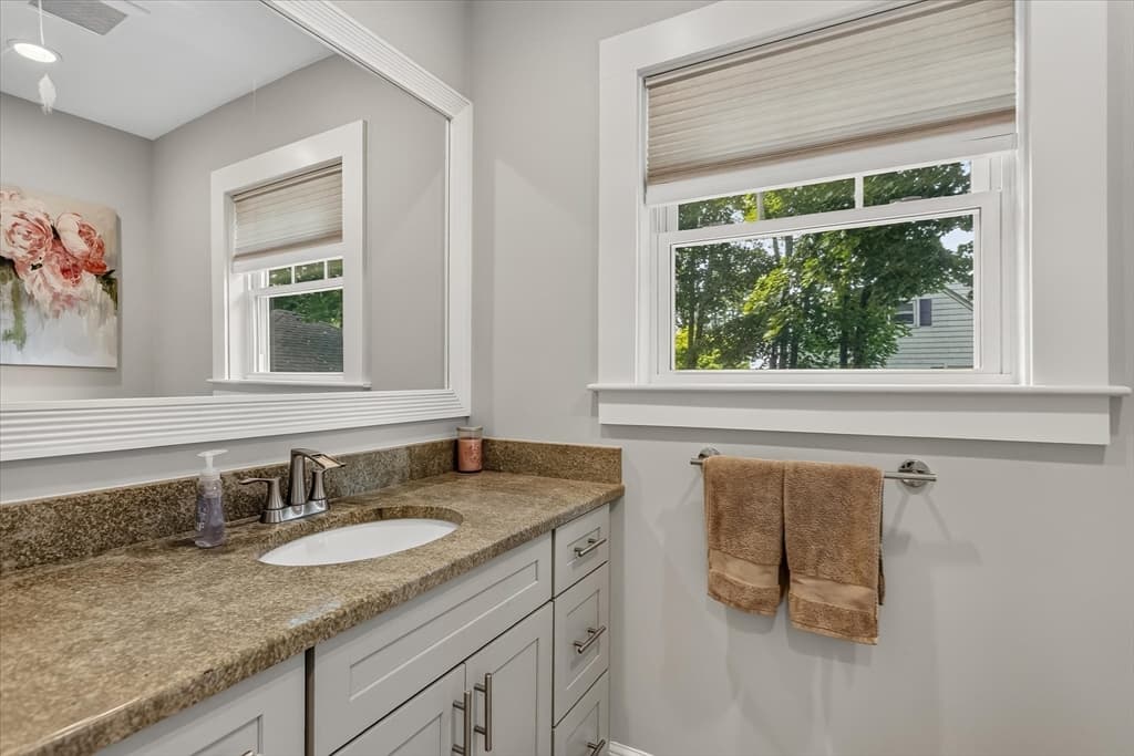 28 Twombley Ave, Billerica MA 01862 photo 15