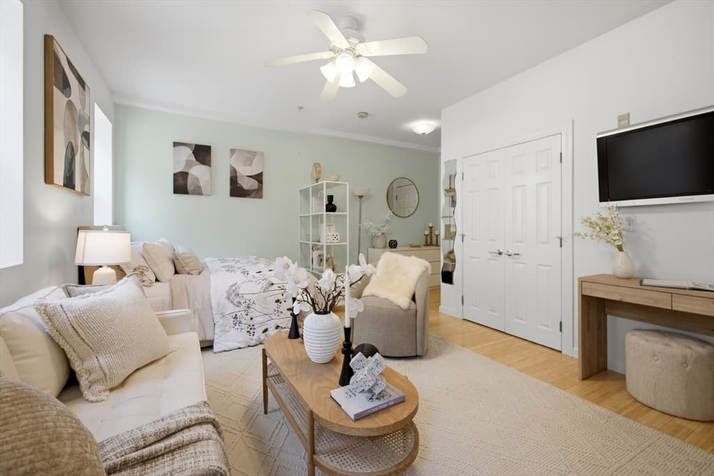 330 Summit Ave # 104, Boston MA 02135 photo 3