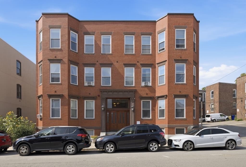 330 Summit Ave # 104, Boston MA 02135 photo 24