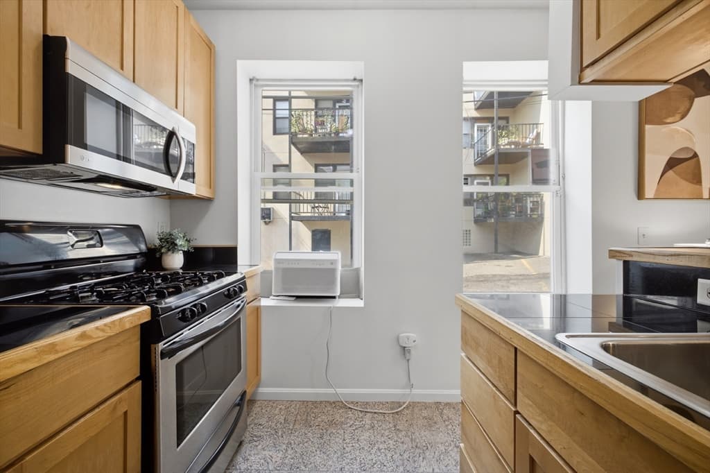 330 Summit Ave # 104, Boston MA 02135 photo 11