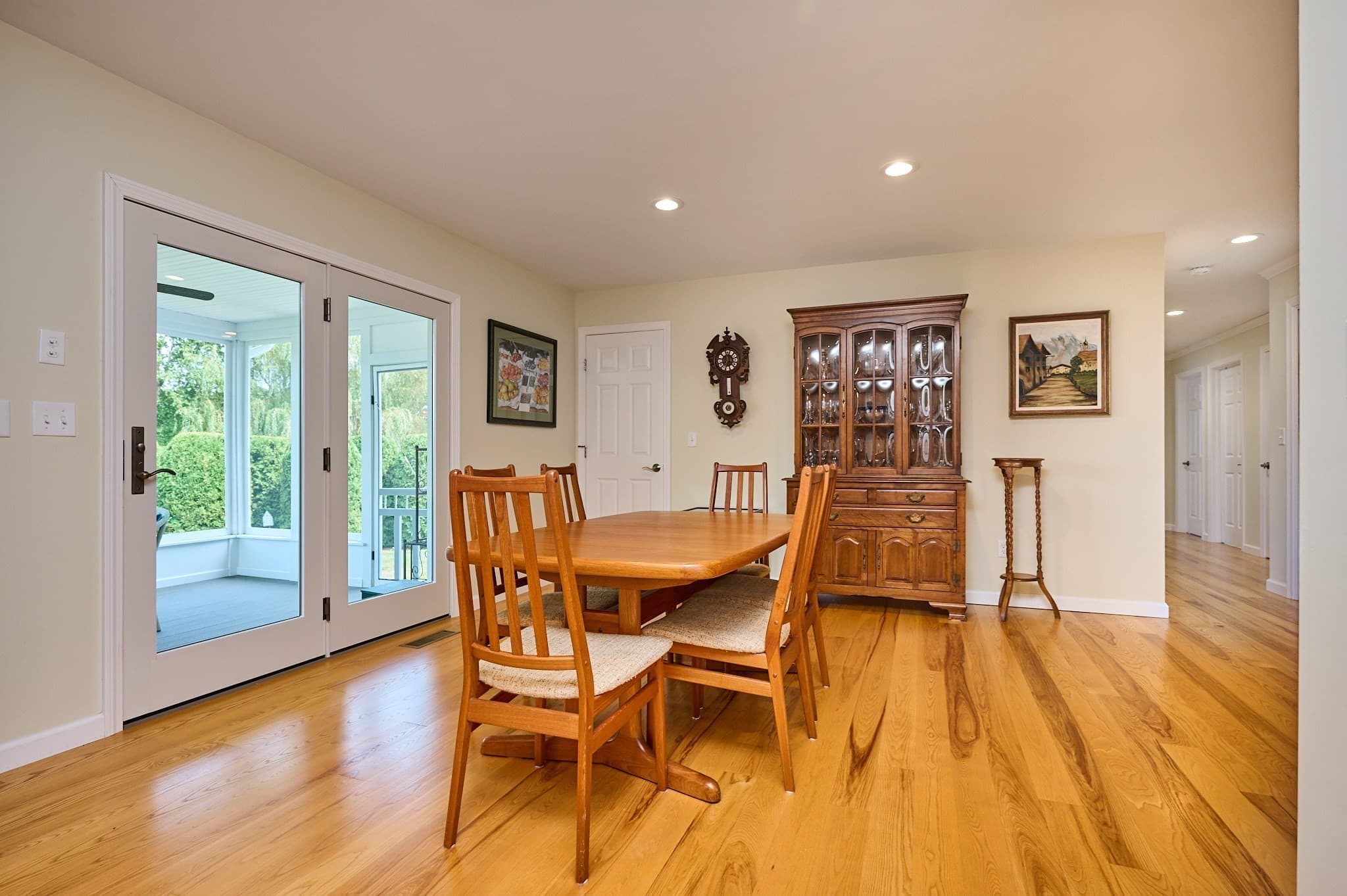 Single Family Residence at 420 Hadley Rd, Sunderland MA 01375, photo 6 of 33