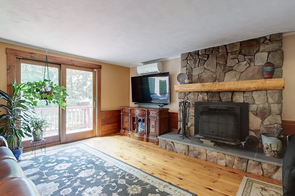 173 Sherbert Rd, Ashburnham MA 01430 photo 11