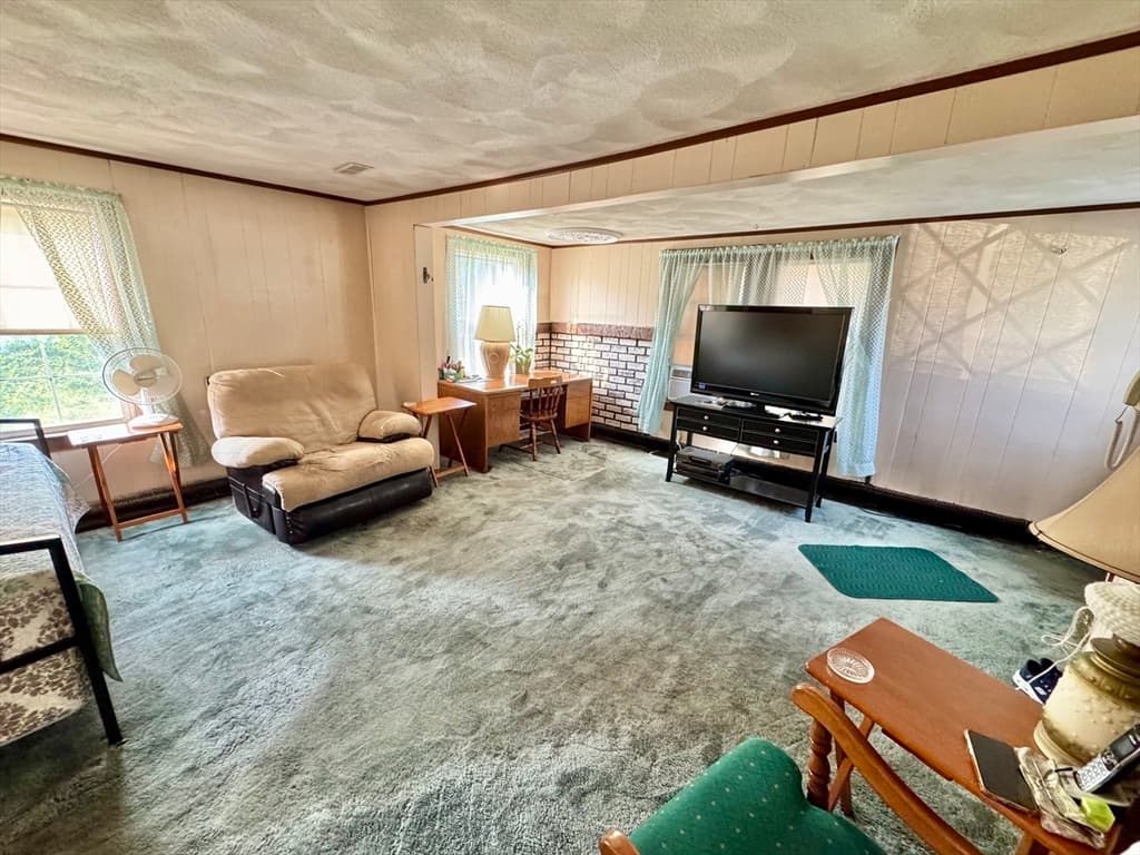 112 Florence Ave, Tewksbury MA 01876 photo 8