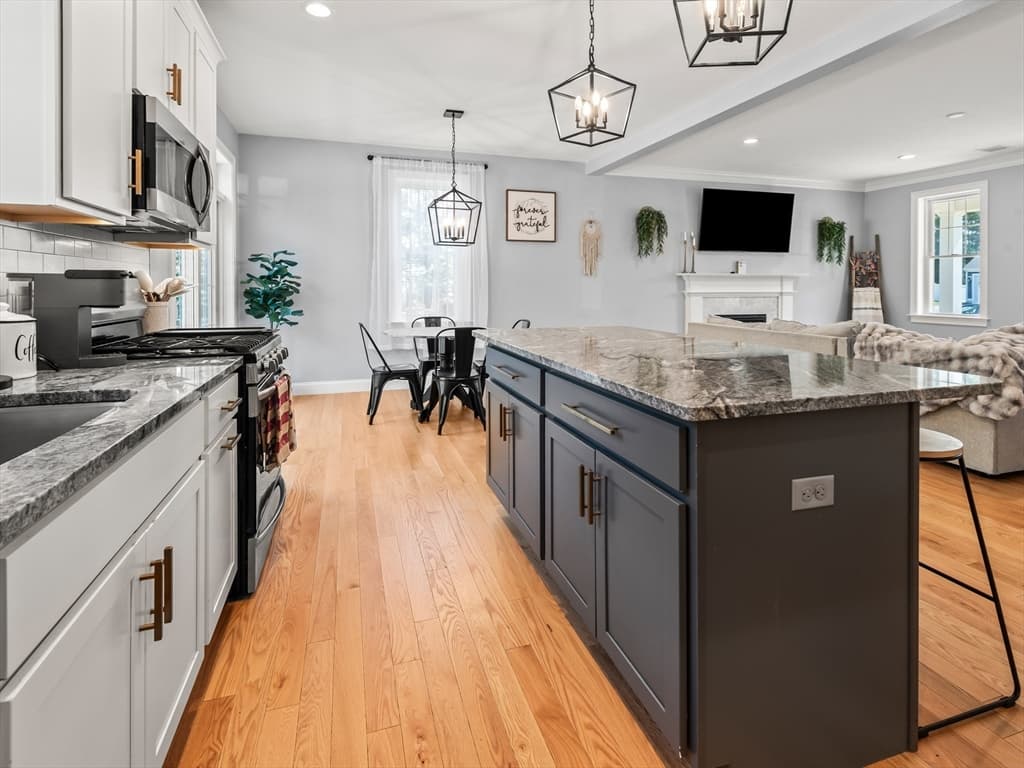 25 Cobblestone Ln, Middleboro MA 02346 photo 13