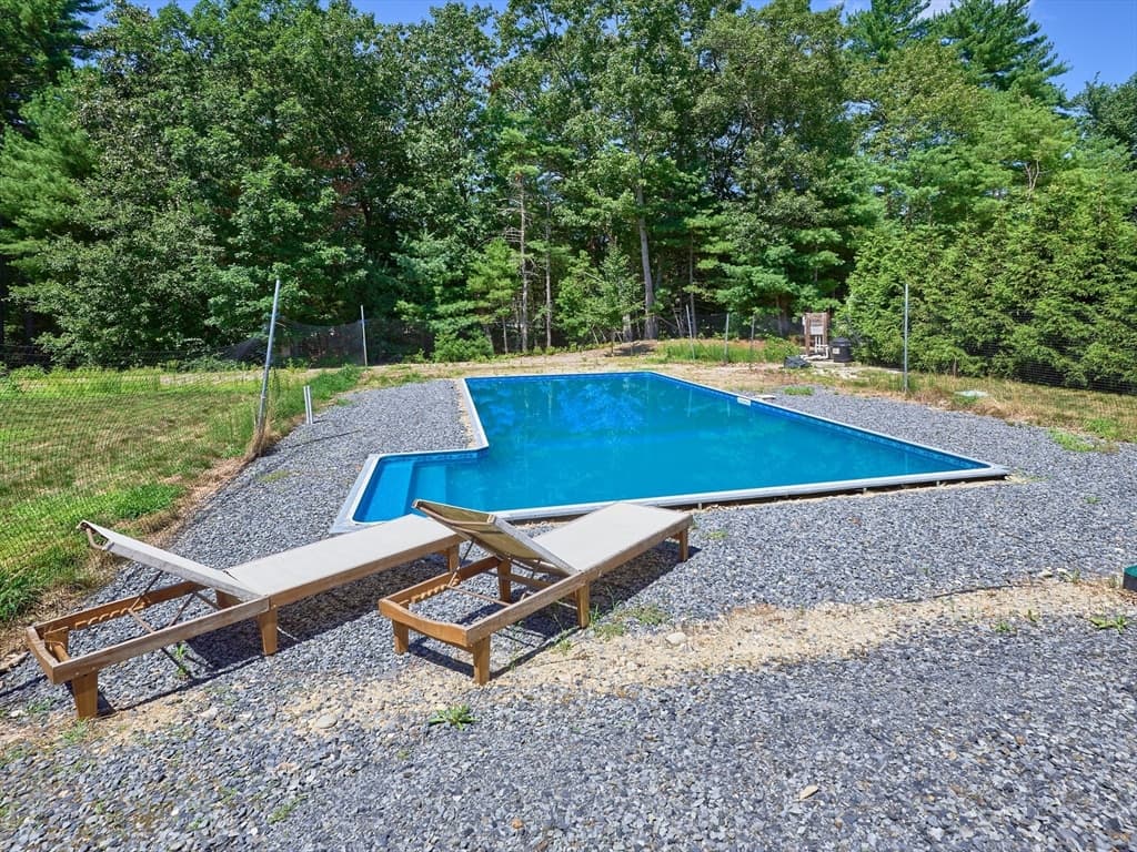 25 Cobblestone Ln, Middleboro MA 02346 photo 35